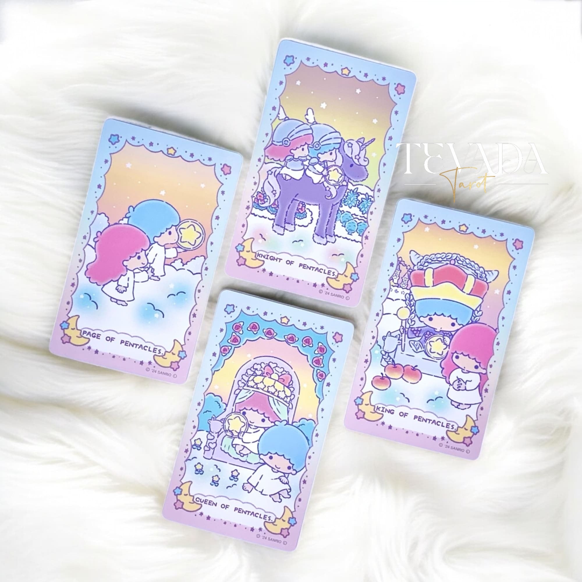 Discover Luna’s Little Twin Stars Tarot—78 magical cards featuring Kiki & Lala. Perfect for beginners, collectors, and intuitive readings. Includes guidebook in English.