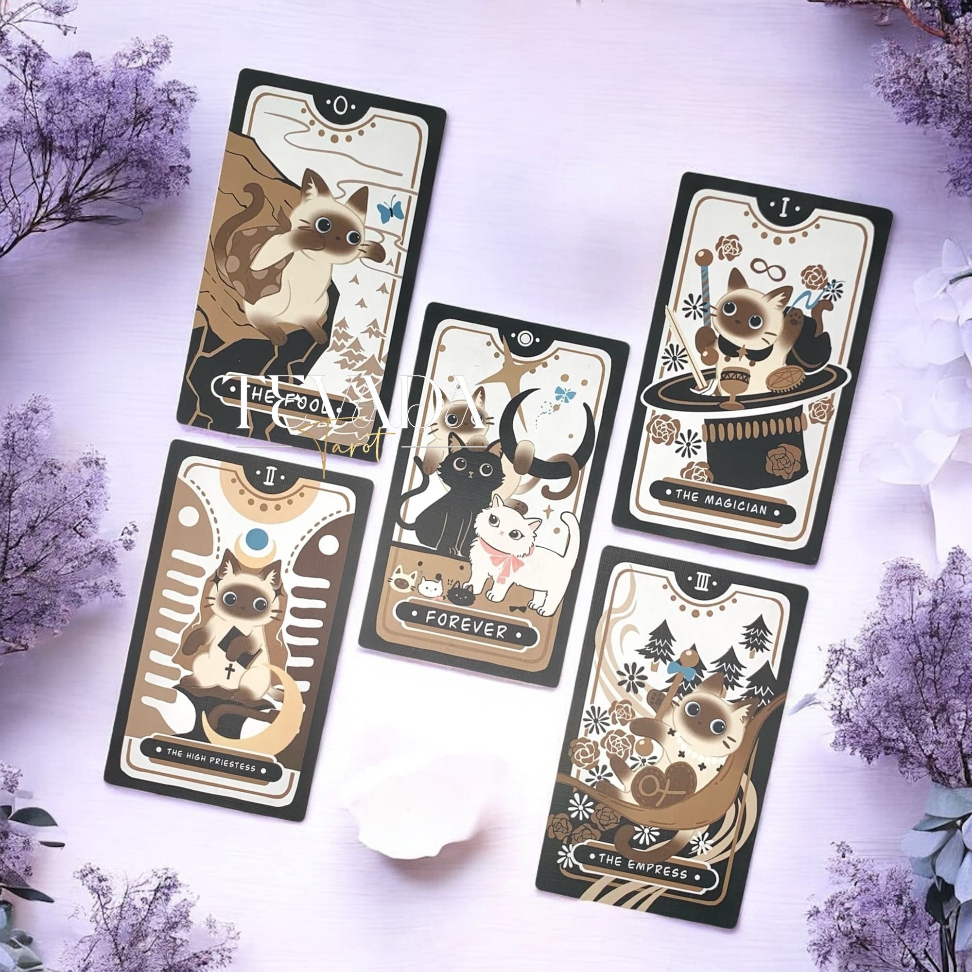 Discover the Mocha Siamese Cat Tarot DELUXE Edition – 78 magical, intuitive cards featuring charming Siamese cats for divination, guidance, and personal growth.