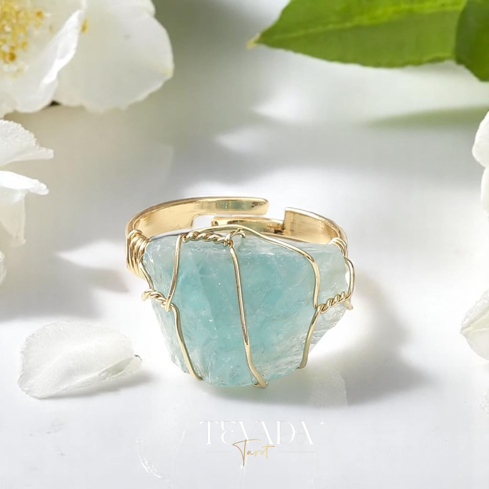 Explore five powerful crystals in one listing. These Mystic Crystal Rings support intuition, energy healing, and ritual work—ideal for witches, mystics, and spiritual seekers.