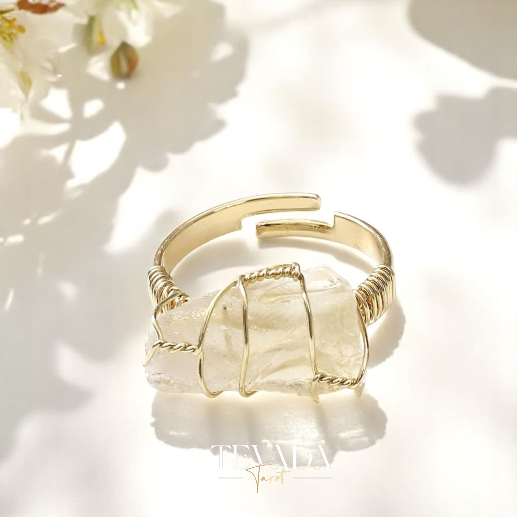 Explore five powerful crystals in one listing. These Mystic Crystal Rings support intuition, energy healing, and ritual work—ideal for witches, mystics, and spiritual seekers.