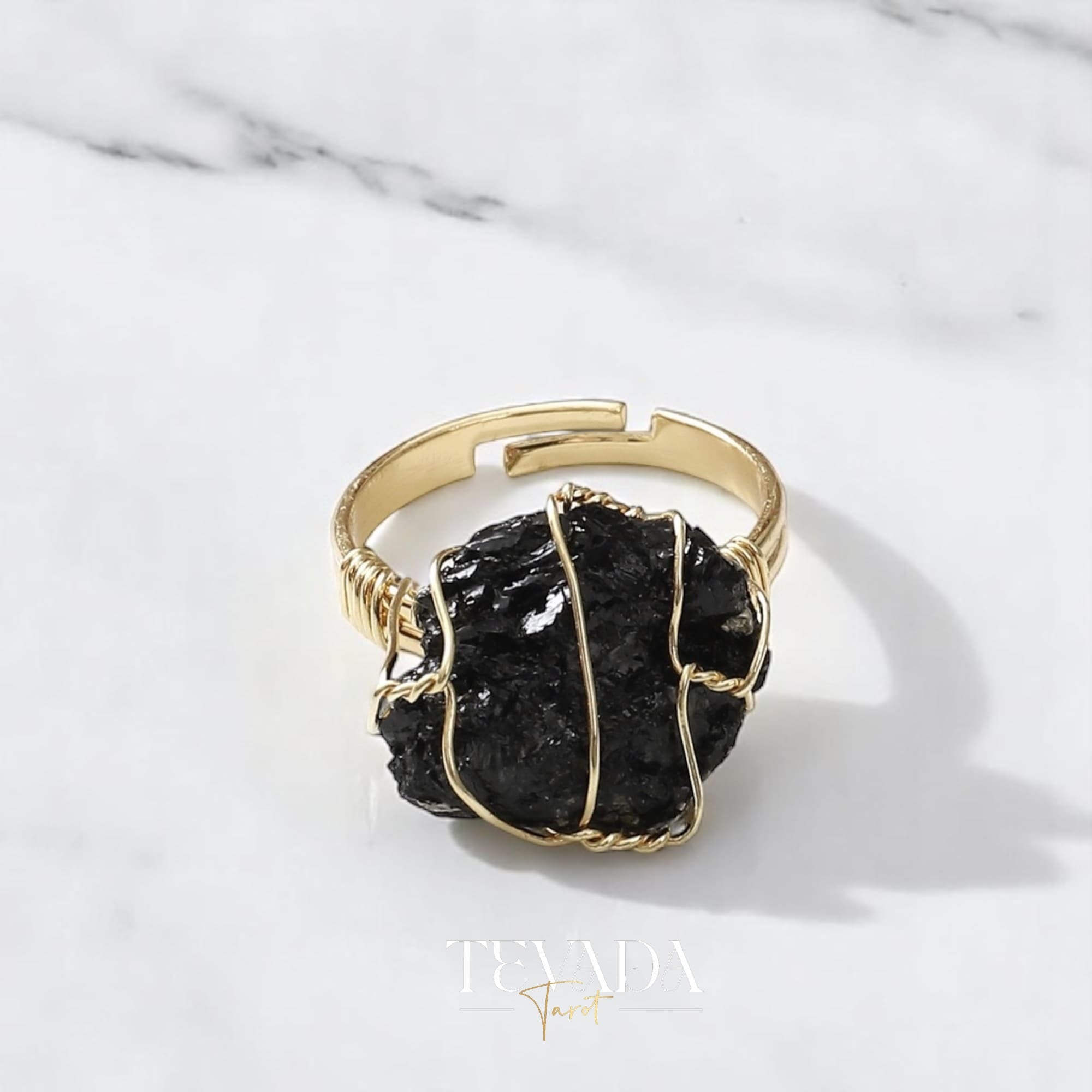 Explore five powerful crystals in one listing. These Mystic Crystal Rings support intuition, energy healing, and ritual work—ideal for witches, mystics, and spiritual seekers.