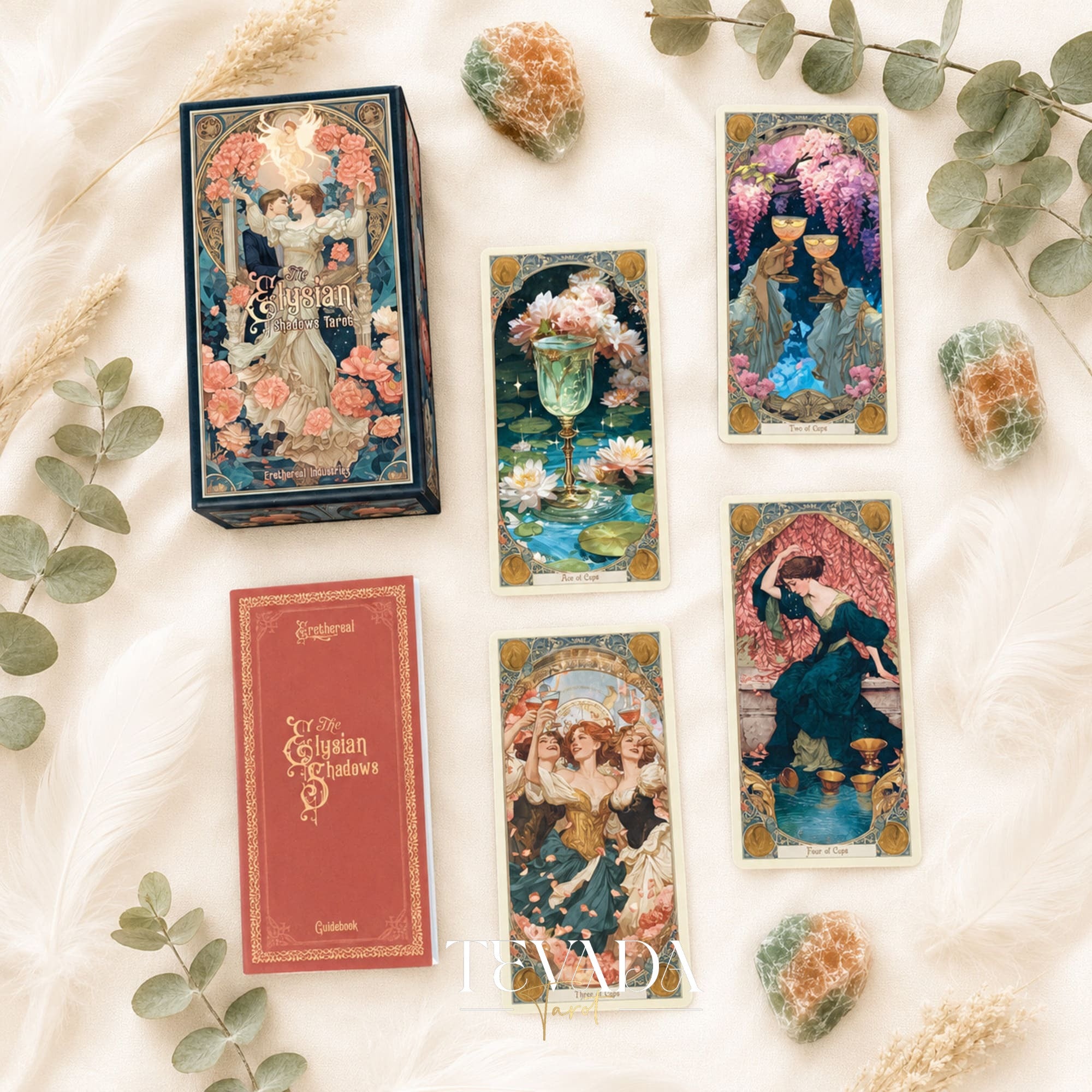 Elysian Shadows ビクトリア朝のアールヌーボー様式の金箔タロットデッキ、記念品ボックスに入っており、シャドウワークや直感的なリーディングに最適です。