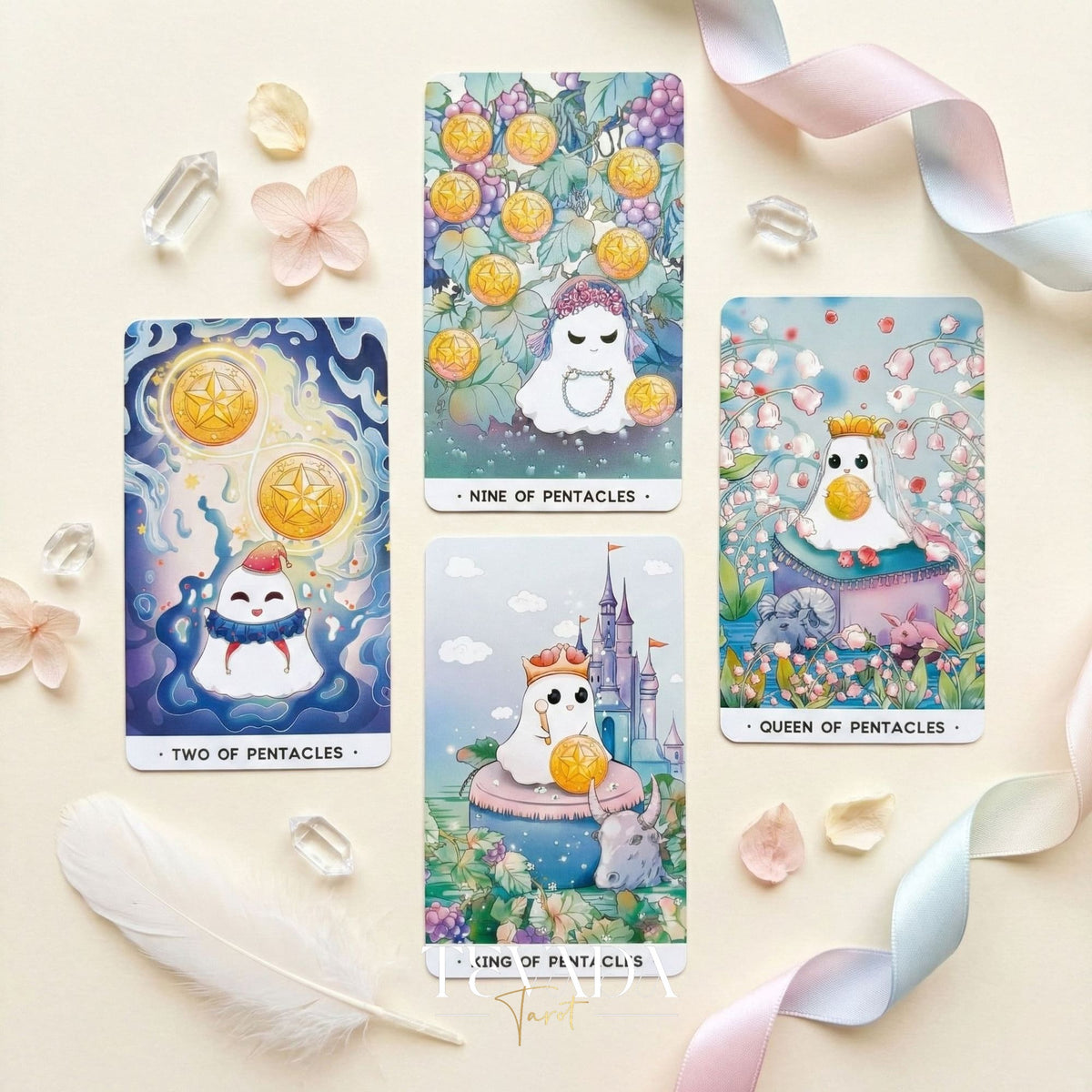 Tarot de Orchid Valley con lindo arte fantasma en colores pastel y bordes plateados holográficos para la adivinación curativa.
