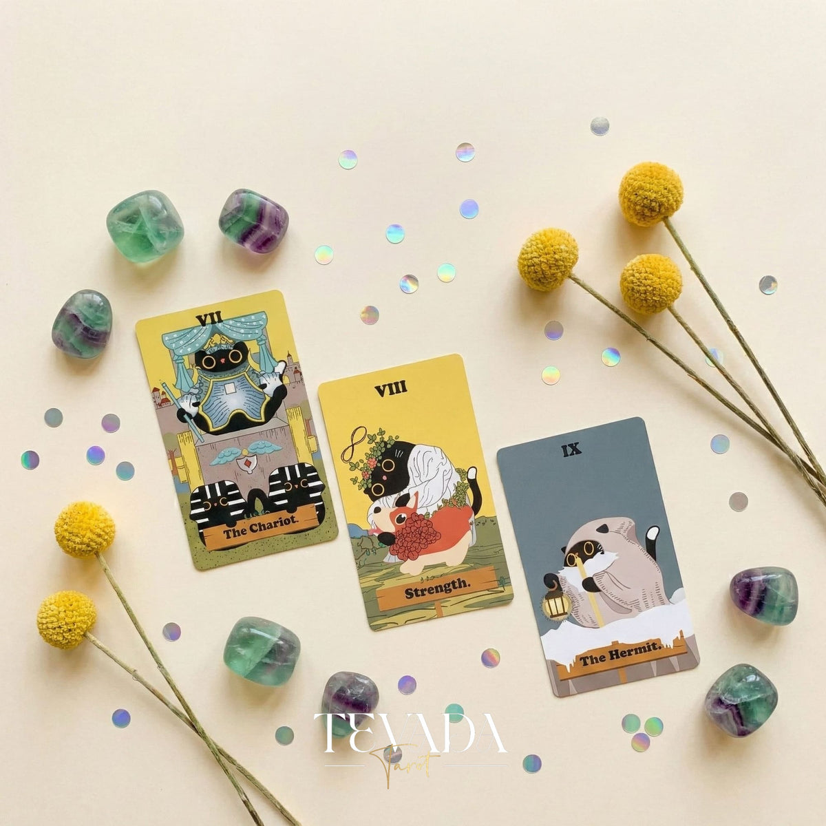 Yin Universe Tarot mignon chat noir Indie Tarot Deck avec bords holographiques noirs pour la divination débutant et le rituel quotidien.