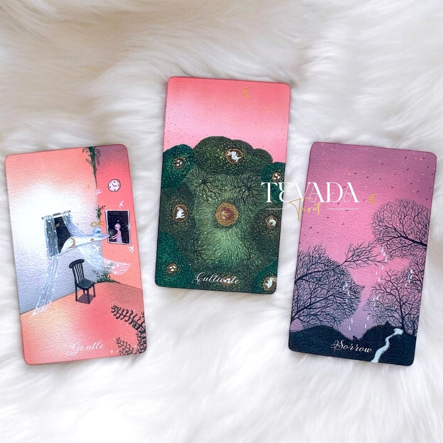 Unlock your subconscious with &quot;49 Shades of Mind,&quot; an intuitive oracle deck of 49 abstract art cards. Perfect for narrative therapy and self-discovery, guiding you through profound wisdom and clarity.