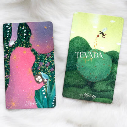 Unlock your subconscious with &quot;49 Shades of Mind,&quot; an intuitive oracle deck of 49 abstract art cards. Perfect for narrative therapy and self-discovery, guiding you through profound wisdom and clarity.