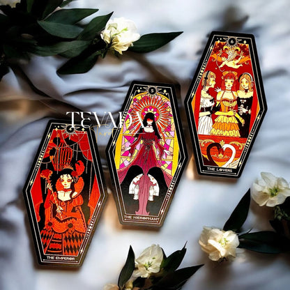 Discover the Aisling Tarot Gilded Edition—78 richly illustrated cards in a dreamlike vintage style designed for intuitive guidance and magical divination.