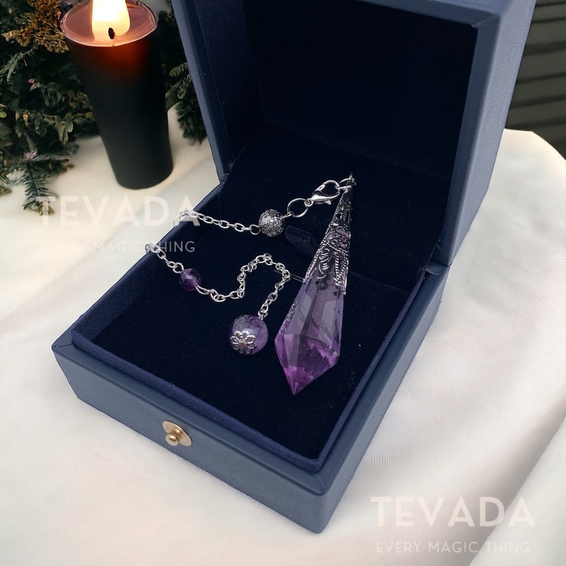 Find balance with the Healing Amethyst Crystal Pendulum. A tool for energy harmony and intuitive growth – your path to inner peace.