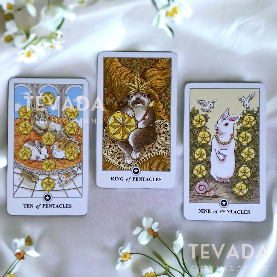 Step into a whimsical world with Lunalapin Tarot SILVER! Rare deck with charming bunny illustrations. Perfect for the cartoon tarot lover