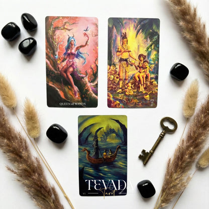 光と影を探求する神秘的なハロウィーンをテーマにしたアートワークを特徴とするミッドナイト ブールバード タロット カード