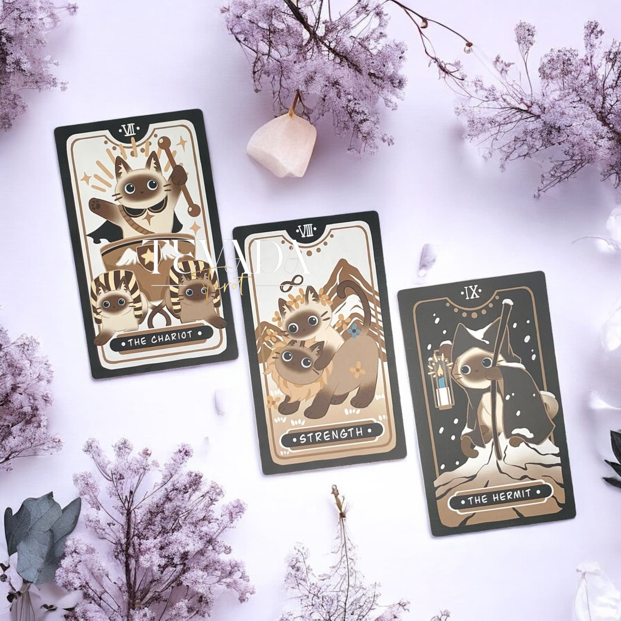 Discover the Mocha Siamese Cat Tarot DELUXE Edition – 78 magical, intuitive cards featuring charming Siamese cats for divination, guidance, and personal growth.