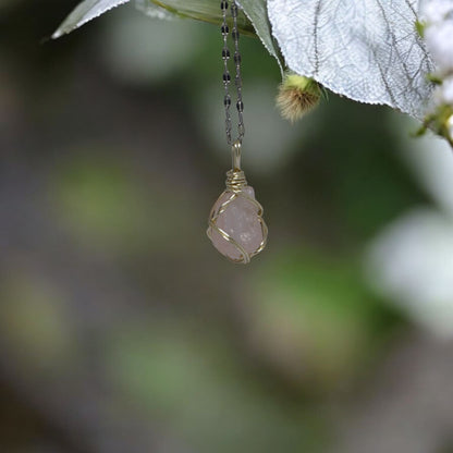 Embrace self-love and emotional healing with the Rose Quartz Mystic Crystal Pendant Necklace. This heart chakra stone attracts love, restores balance, and enhances positive energy for deep spiritual healing.