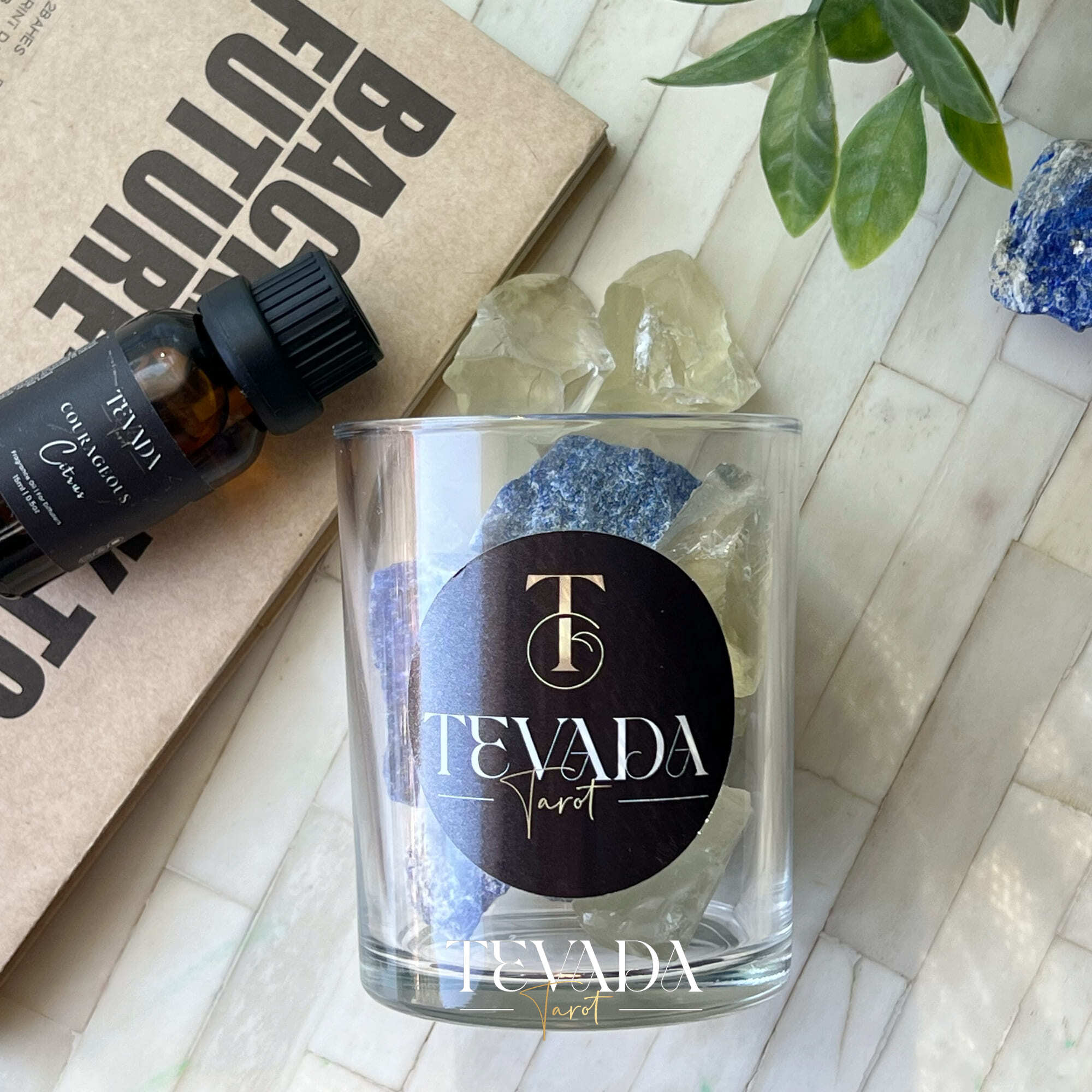 Empower your rituals with this crystal diffuser featuring Citrine, Labradorite, and Sweet Orange oil. Inspired by the Strength tarot card. Perfect for Wiccan supplies, energy healing, and meditation.