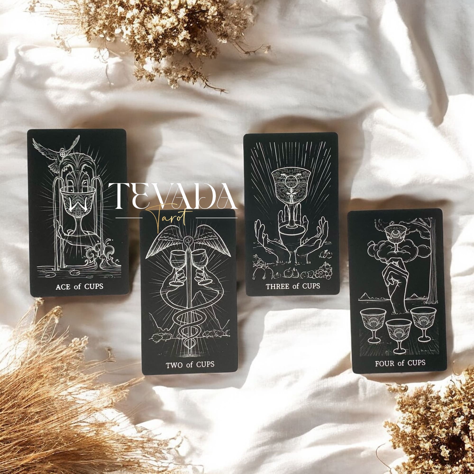 The Hand Tarot Deck | TEVADA Tarot