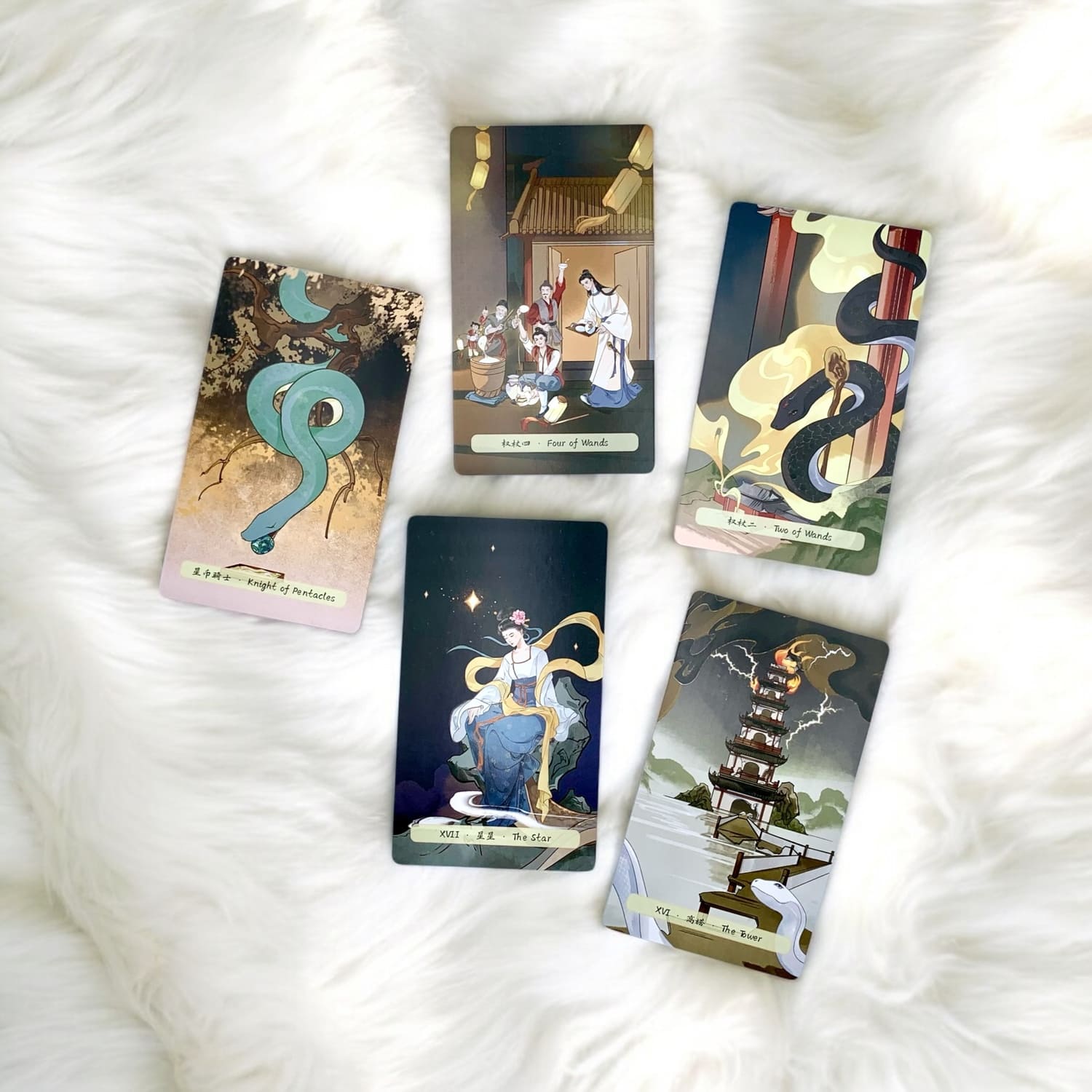 Uncover the wisdom of transformation with the Spiritual Snake Tarot. Featuring stunning Chinese-inspired art, this 78-card deck blends tradition and mysticism to enhance your readings and personal growth.