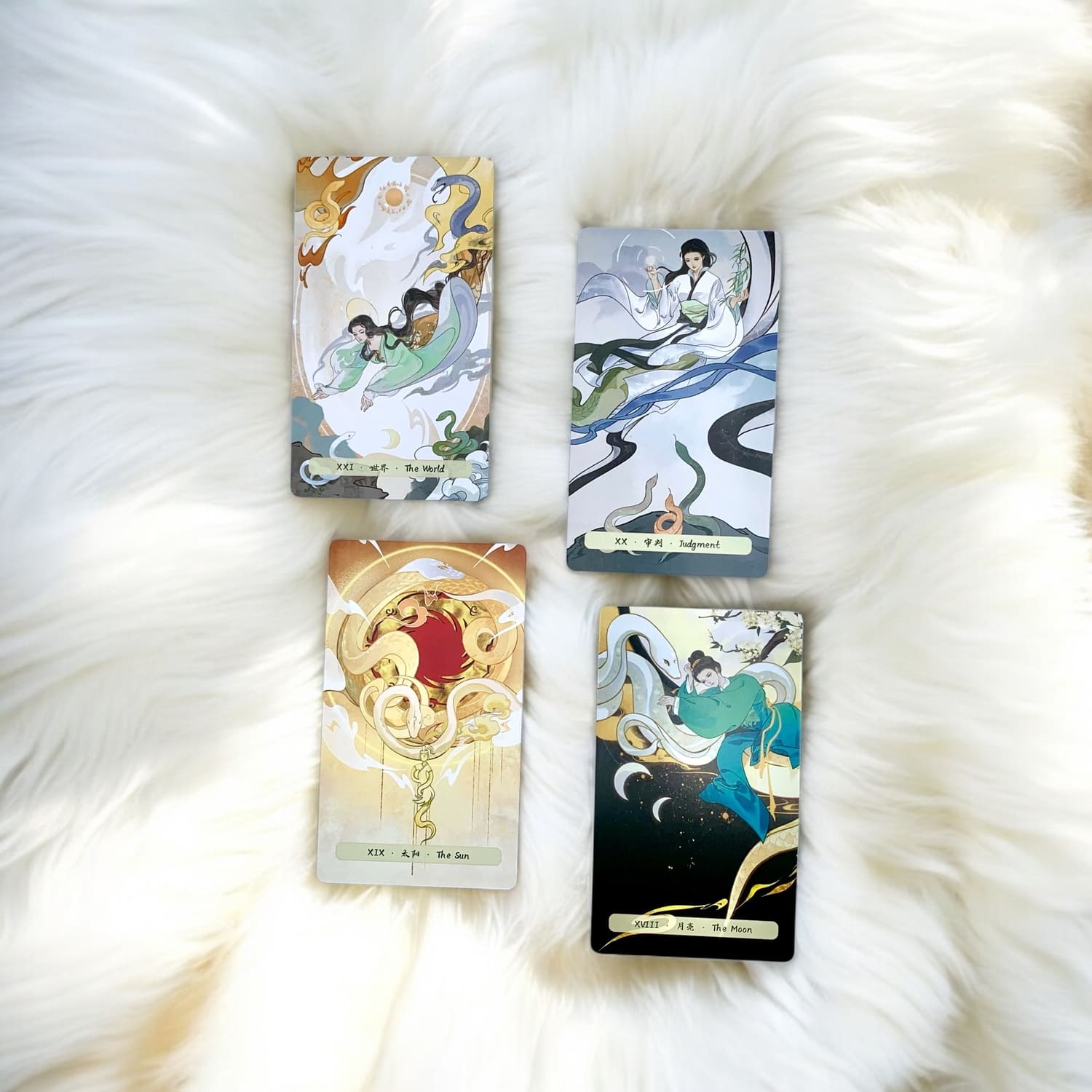 Uncover the wisdom of transformation with the Spiritual Snake Tarot. Featuring stunning Chinese-inspired art, this 78-card deck blends tradition and mysticism to enhance your readings and personal growth.