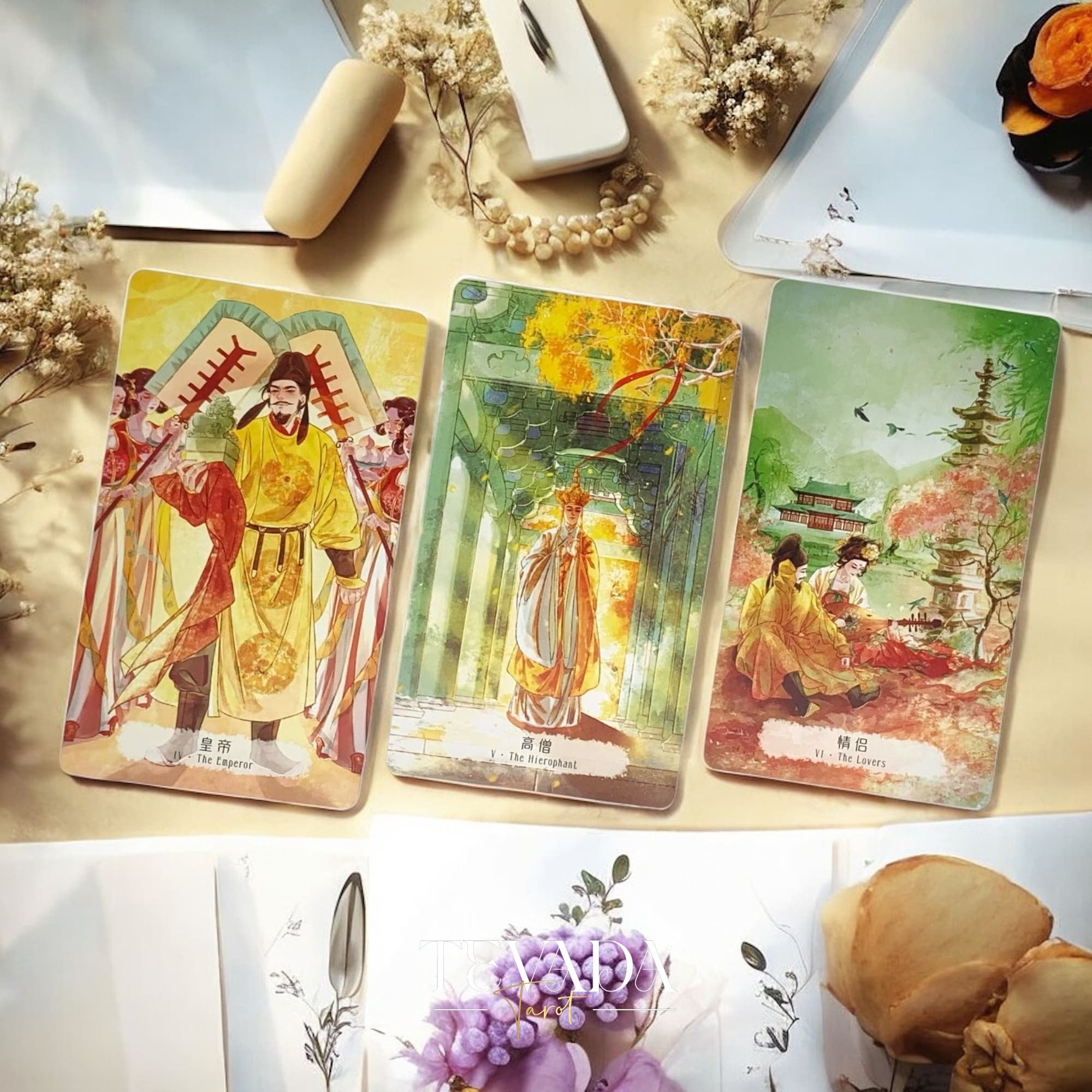 Tarot de ilusión de Chang An Cartas de tarot independientes de estilo chino histórico DELUXE para reflexión cultural y adivinación.