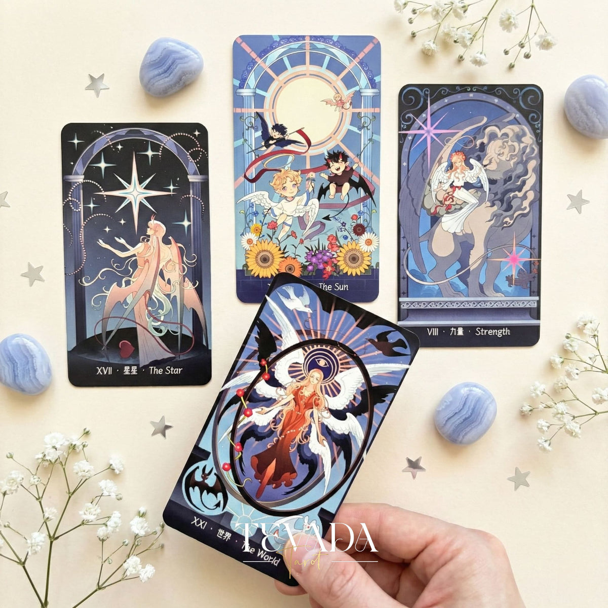 Dreamy Wings Tarot Deck, caprichosas cartas de tarot independientes de dibujos animados para un trabajo suave con las sombras y una autorreflexión curativa.