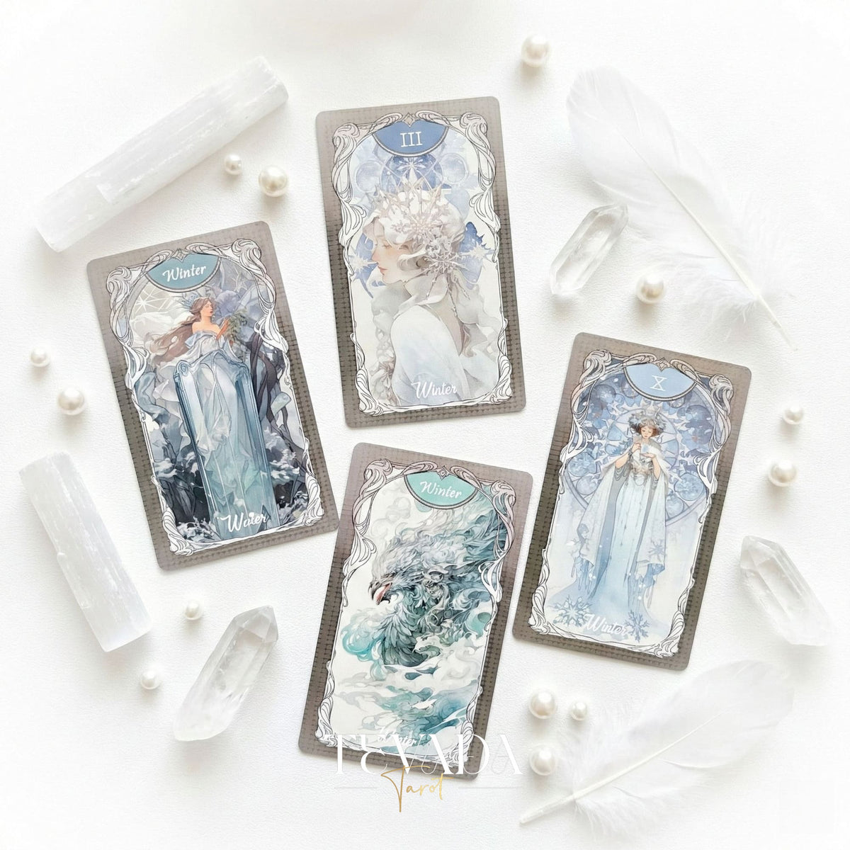 Four Seasons Garden Tarot 直感的な癒しと自然とのつながりを実現するアールヌーボースタイルのインディータロットデッキ。