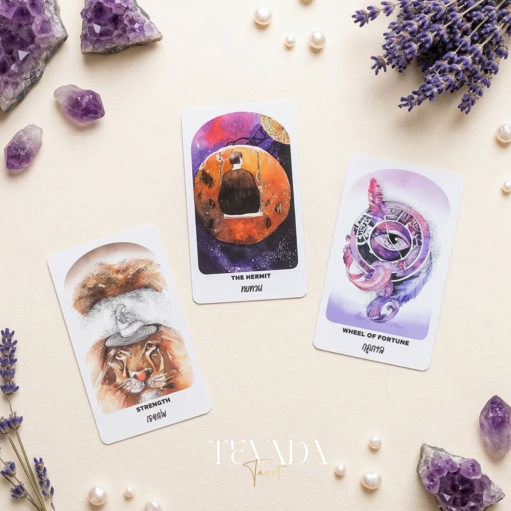 Fungjai Tarot Love &amp; Hope 編集版は、感情的な癒しとセルフケアのためのビンテージ漫画アートをフィーチャーしています。