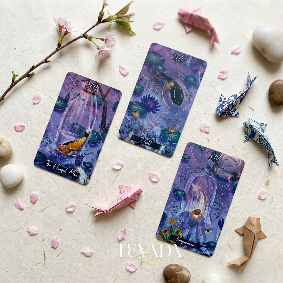 Nishikigoi Tarot caprichoso japonés koi Indie Tarot Deck para el ritual diario y la autorreflexión profunda.