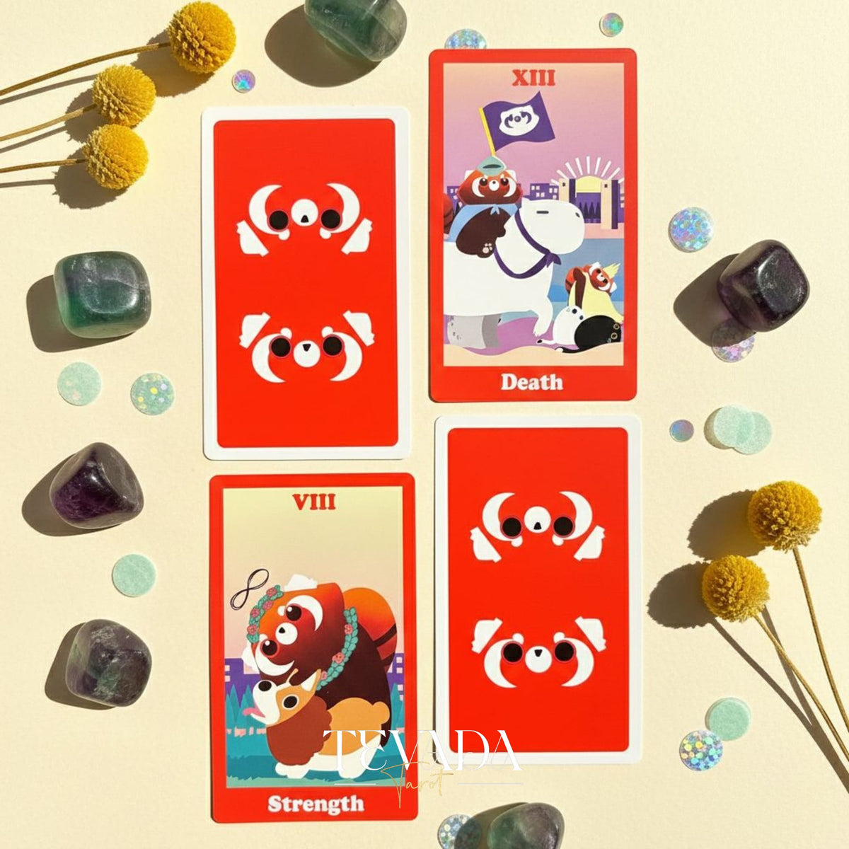 Le jeu de tarot indépendant de dessin animé mignon Red Panda Tarot avec des bords en feuille rouge pour la divination des débutants et le rituel quotidien.