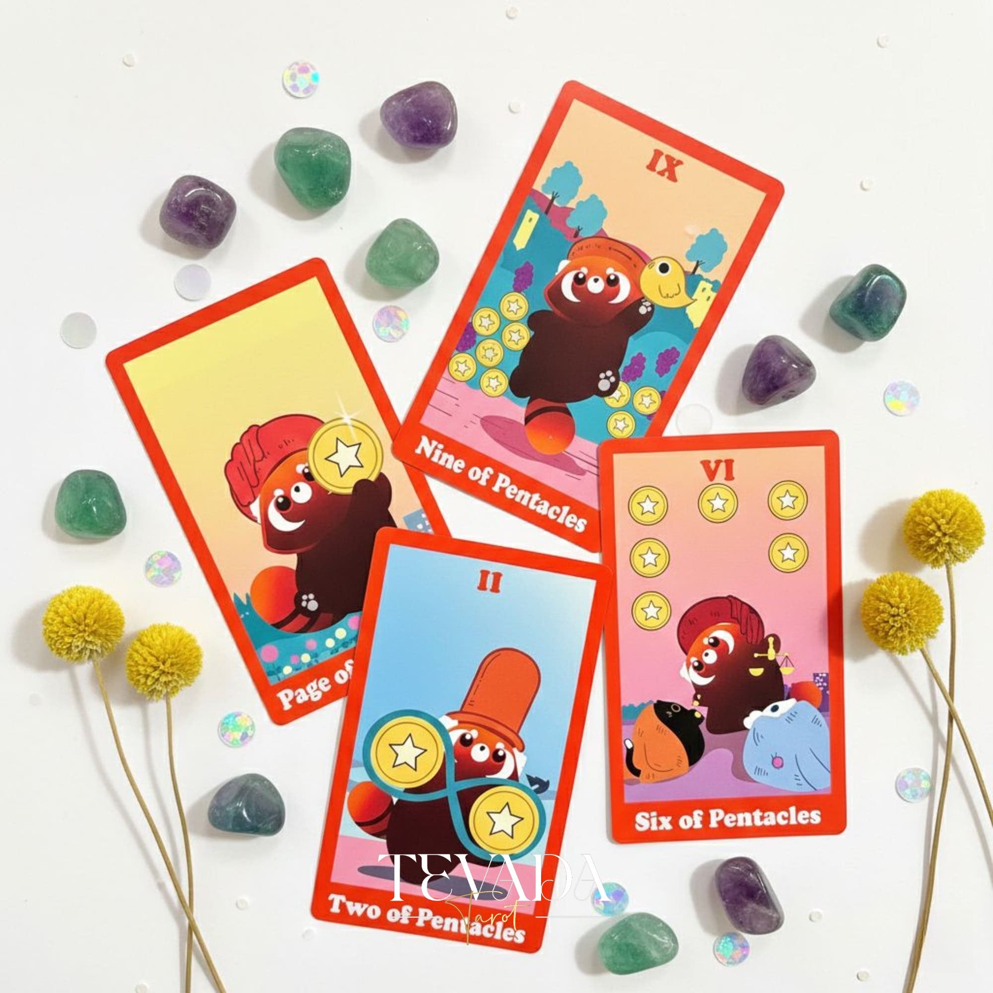 Le jeu de tarot indépendant de dessin animé mignon Red Panda Tarot avec des bords en feuille rouge pour la divination des débutants et le rituel quotidien.