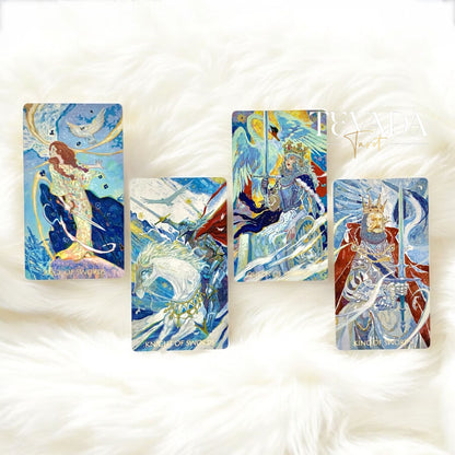 Descubra The Whisper of Stars y Garden Tarot SELF Edition, una baraja de 78 cartas de arte místico e introspección profunda. Abrace el autodescubrimiento a través de ricos tonos púrpuras y susurros dorados de sabiduría.