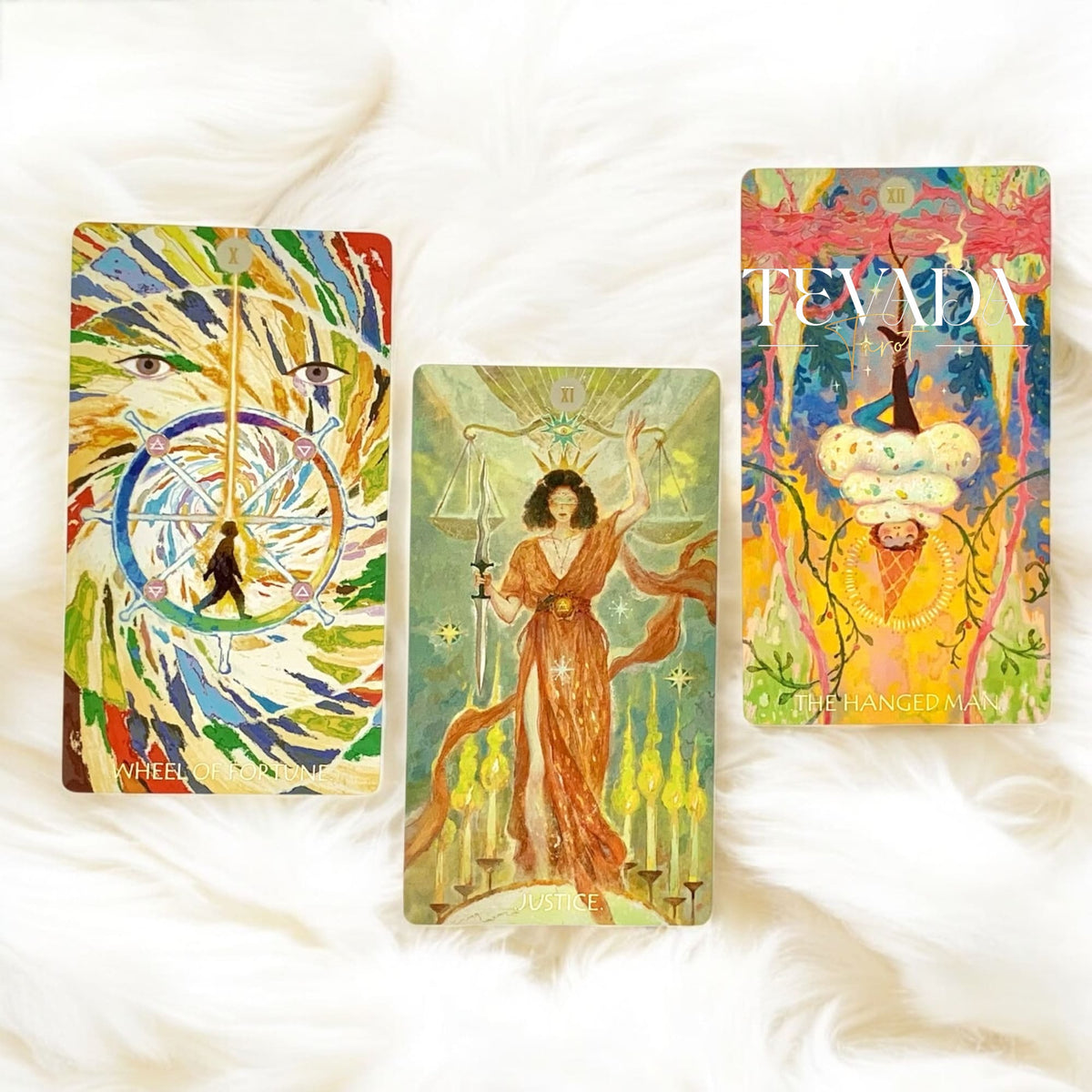 Descubra The Whisper of Stars y Garden Tarot SELF Edition, una baraja de 78 cartas de arte místico e introspección profunda. Abrace el autodescubrimiento a través de ricos tonos púrpuras y susurros dorados de sabiduría.